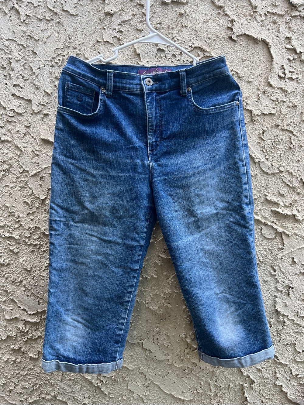 Gloria Vanderbilt Purple-Trim Blue Denim Capris